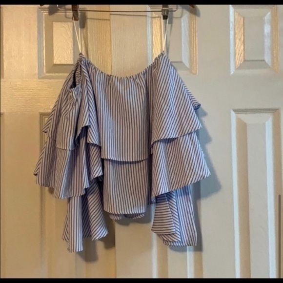 Nasty Gal Blue off the shoulder Top Size Small - Picture 4 of 4